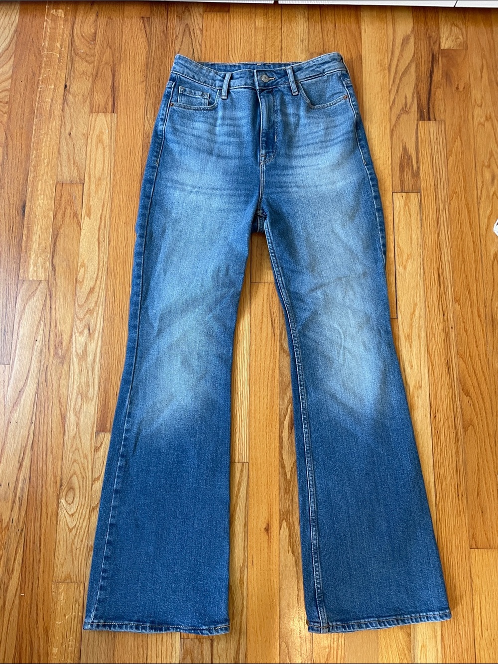 Old Navy Medium Wash Flare Jeans - Blue